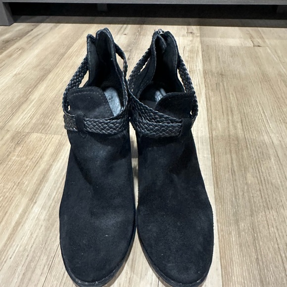 Frye  Margareth  suede  braided booties  in good condition Sz 10 - Picture 4 of 11